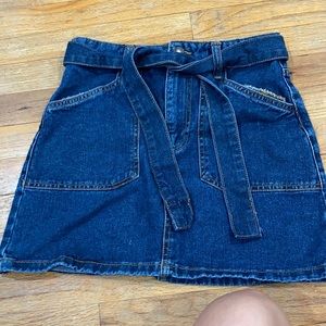 Forever 21 small mini skirt